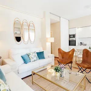 Stylish And Wide- 3bdr 3bth- Los Remedios Sevilha