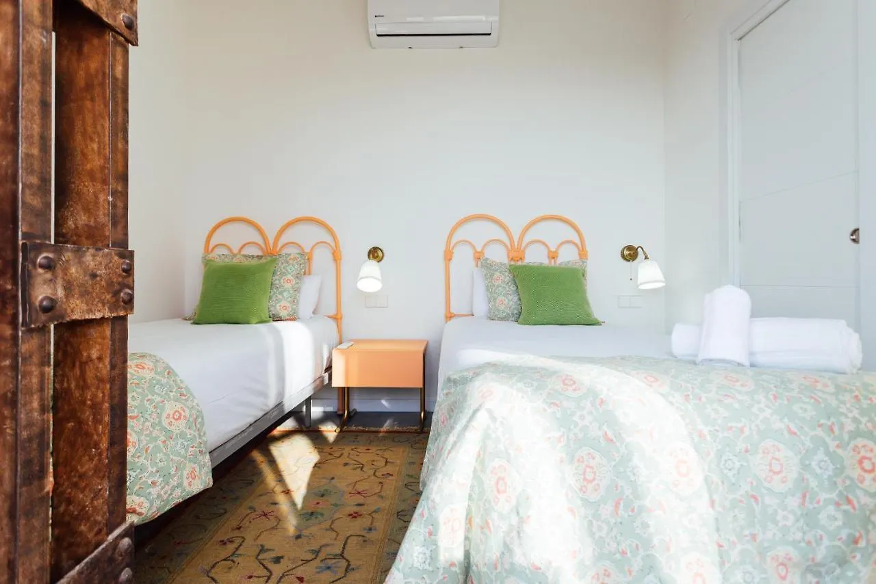 Mintystay - La Campana Seville 0*,  Spain